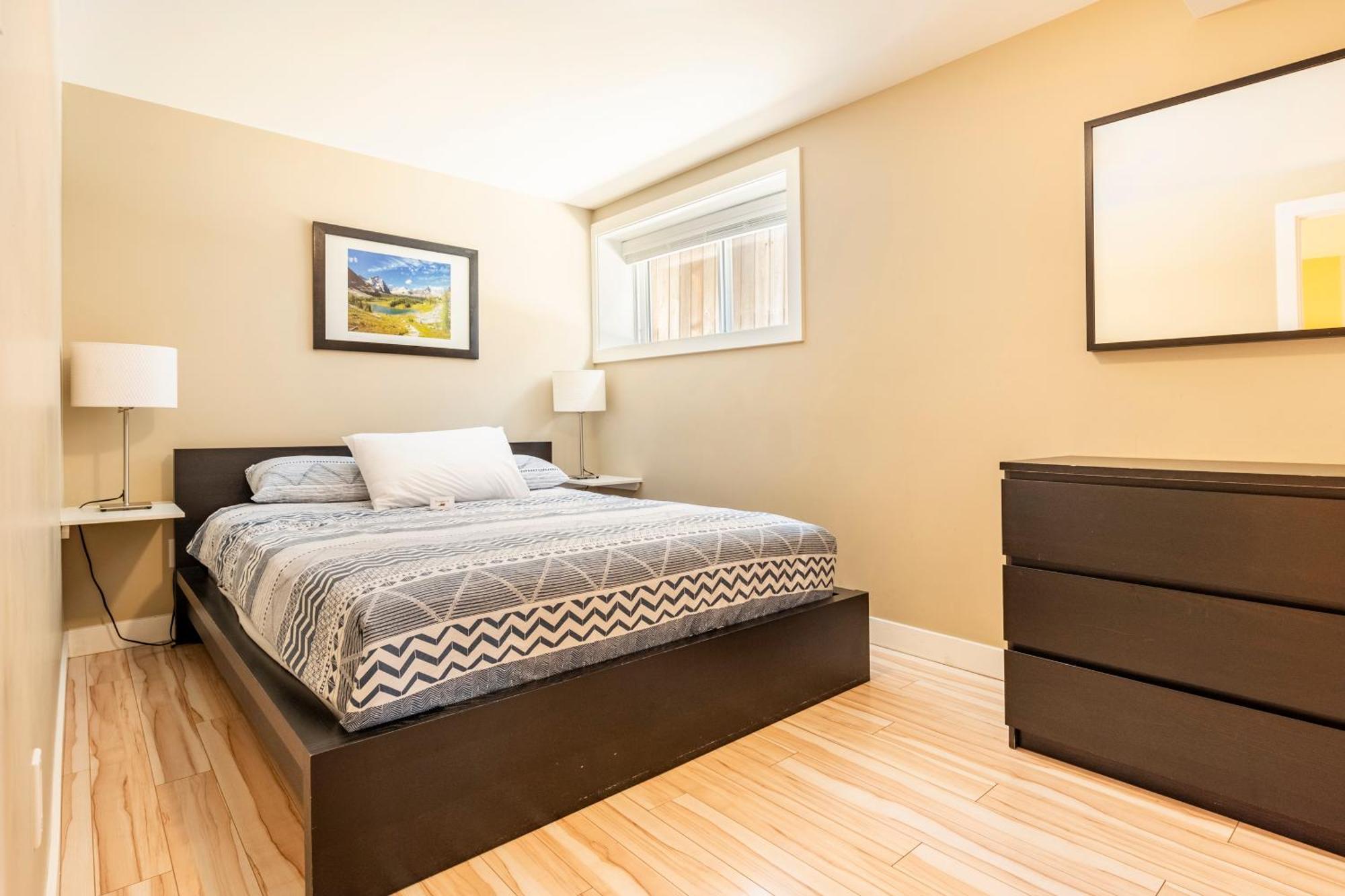 Cougar Street Mountain Rental Banff Exterior photo
